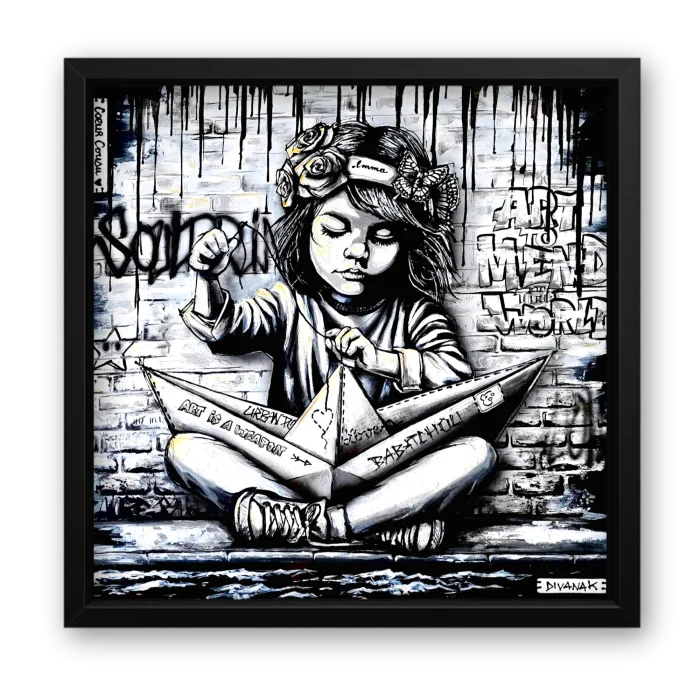 peinture originale en noir et blanc représentant une fillette recousant un bateau en papier, symbole de réparation et d'espoir, dans un univers street art